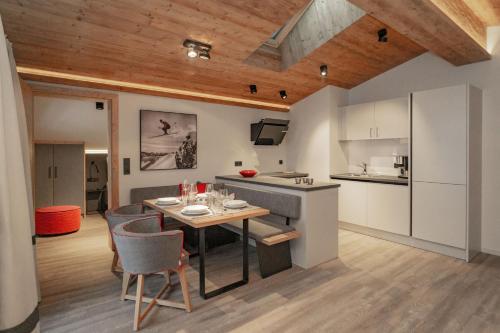 Appartements Erwin & Eleonore Hüttl - Penthouse in Neukirchen am Großvenediger, Österreich