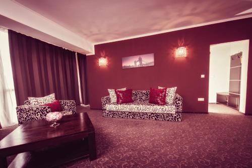 Hotel Ozana - main image