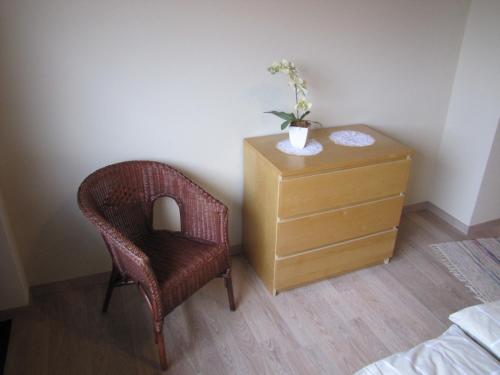 "Unter den Kastanien" 5