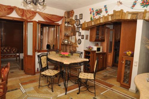 MILTIADIS APARTMENTS, Andros (photo 9)