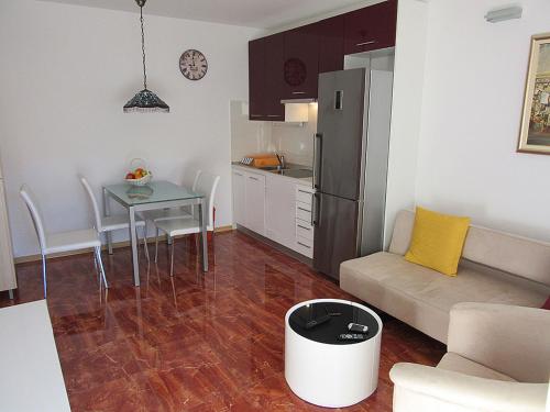  Apartman Fantasy, Pension in Bol