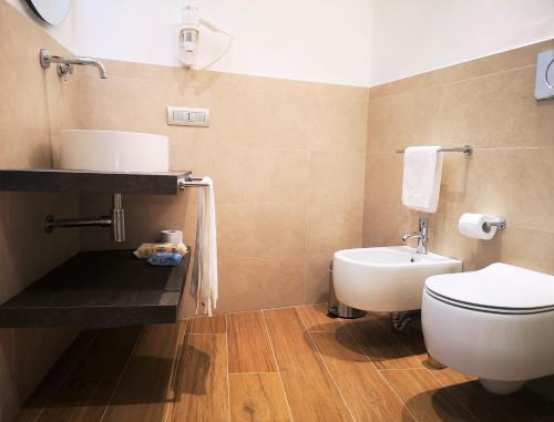 2 Navigli – Milan, DC