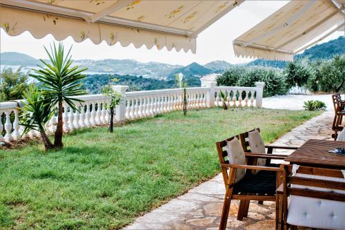Syvota Sunset Apartments in Perdika