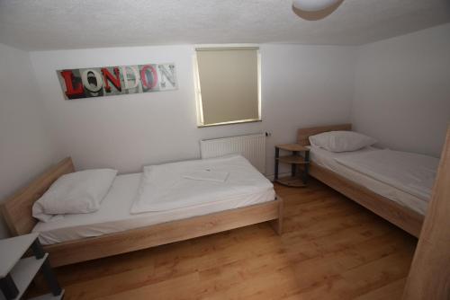 AB Apartment Objekt 27, Stuttgart (photo 9)