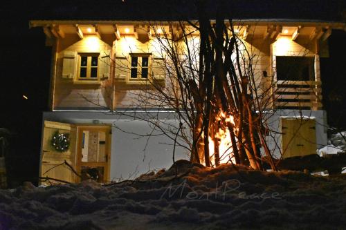 Mountain Lodge Mont Peace - image 2
