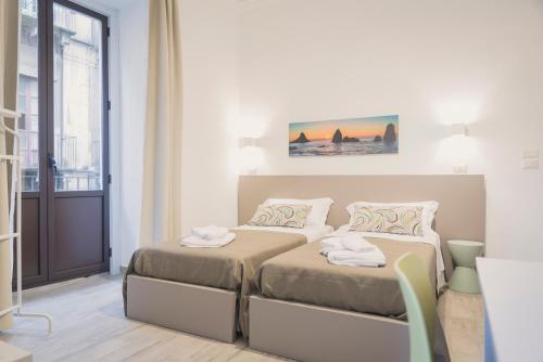 Standard Double or Twin Room image 8