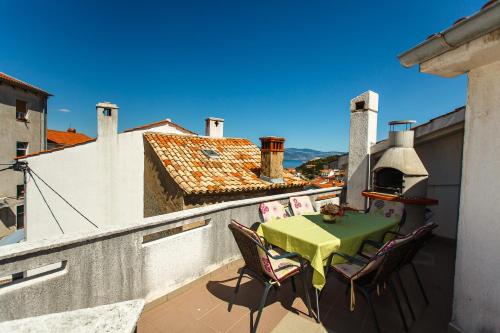 Two-Bedroom Apartment with Terrace