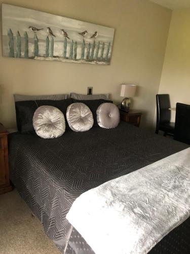 Lake Brunner Longhouse - Photo 5 in Moana, New Zealand