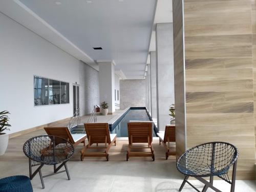 Flat Aconchego, próximo ao centro de Osasco, ar condicionado, academia, piscina, wifi e varanda, Osasco (foto 8)