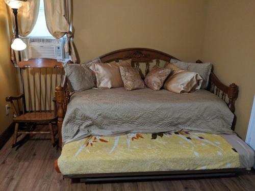 Allas Historical Bed and Breakfast, Spa and Cabana in Dallas, USA