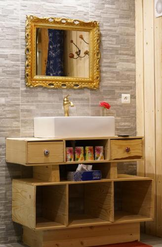 Fürdőszoba, Le Mazel in Saint-Agreve