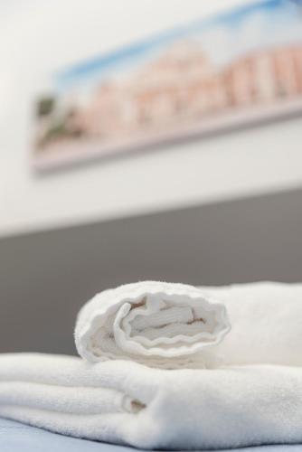 Economy Double or Twin Room room in Fladi House Catania