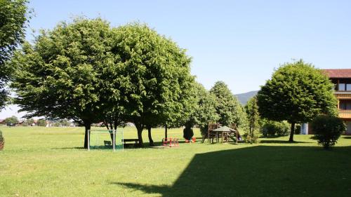Chiemgau Appartements - image 11