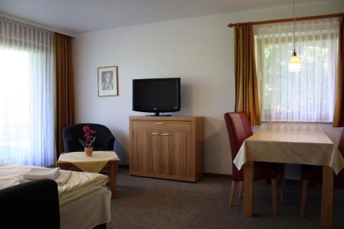 Chiemgau Appartements Room Type - One-Bedroom Apartment Typ A2 (4 Adults)