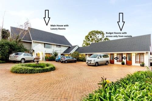 OR Tambo Guest House Room Type - Budget Twin Single Bed Room
