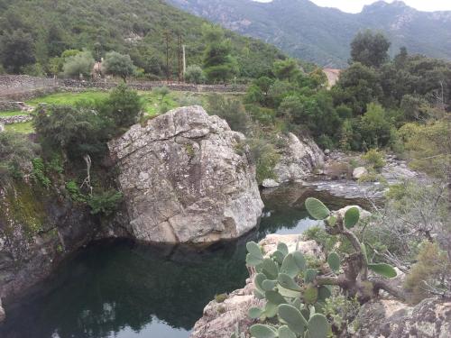 Au pont de Tuarelli, Ludique, Galeria, Corse