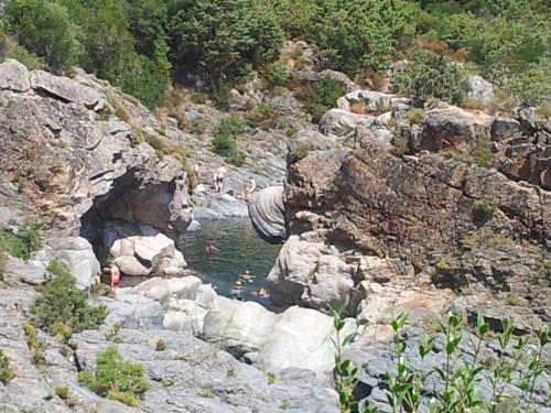 Au pont de Tuarelli, Ludique, Galeria, Corse