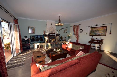  Nausika Family Home in Lákones