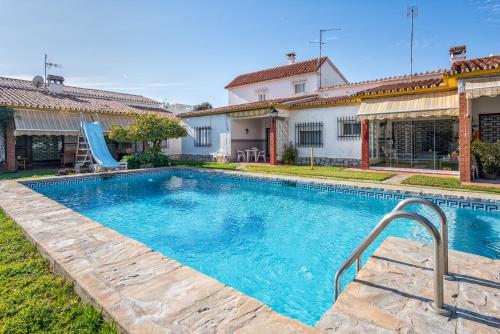 TYPICAL ANDALUSIAN VILLA