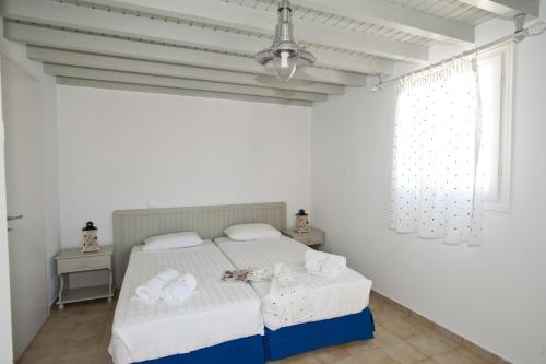 Gryparis' Club Apartments - image 4