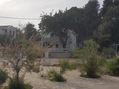 Apartment in Pašman with Seaview, Terrace, Air condition, WIFI (4664-2) in Pašman