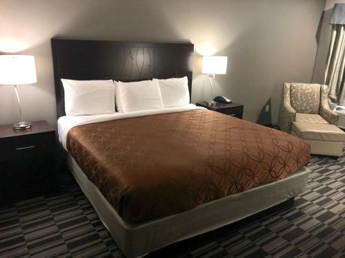 Catoosa Inn & Suites Catoosa Inn & Suites is conveniently located in the popular Catoosa area. The property offers a wide range of amenities and perks to ensure you have a great time. Service-minded staff will welcome and