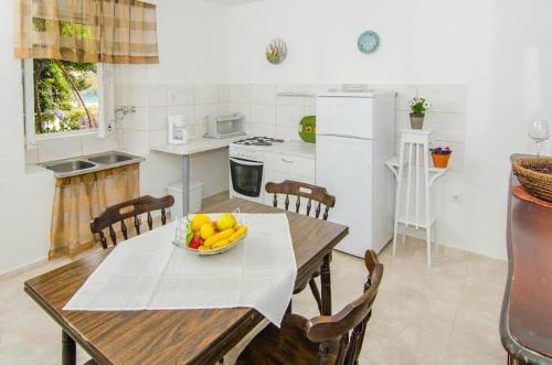 Seaside holiday house Trstenik Peljesac - 16309 - image 7