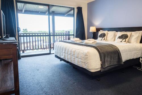 Haast River Motels & Holiday Park in Haast