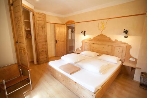 Piccolohotel Tempele Garni - image 7