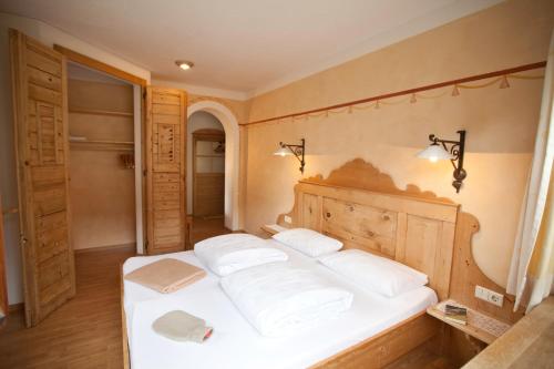 Piccolohotel Tempele Garni - image 6