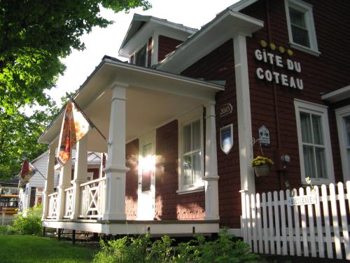 ทางเข้า, Le Gite Du Coteau in เซนต์-ฟอย (QC)