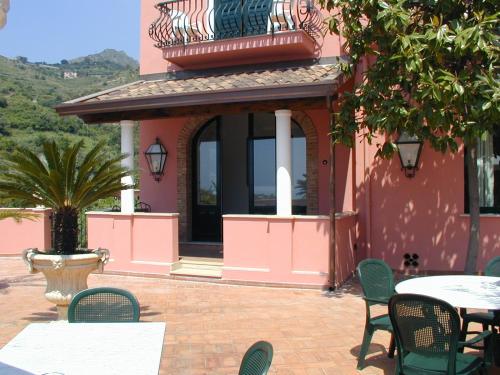 Junior Suite with Terrace and Sea View