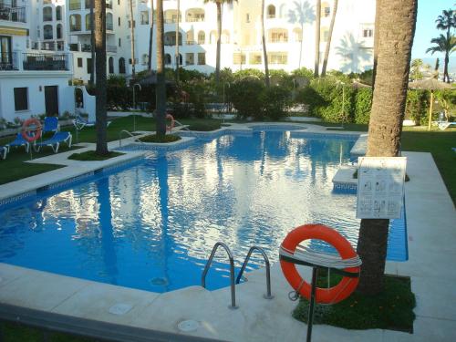 2252-Amazing apt on beach, port view from terrace!