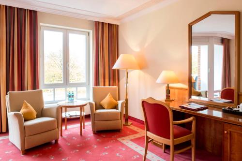Ringhotel Hohe Wacht - image 2