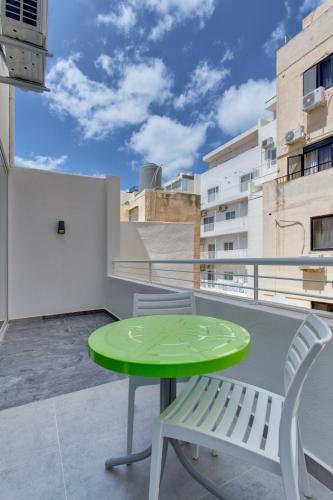 Chalet Apartments - image 7