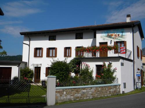  Agriturismo Alle Ruote, Pension in Meduno bei Travesio