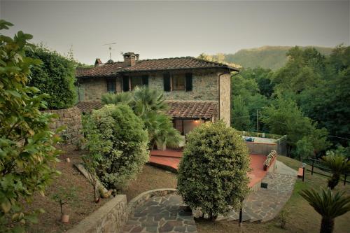Casa delle Palme in Монсаграті