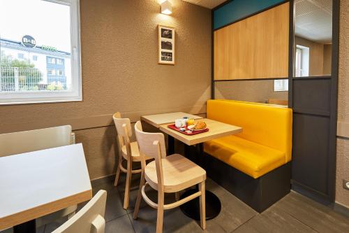อาหารและเครื่องดื่ม, B&B HOTEL Le Havre Harfleur 2 in อาร์เฟลอ