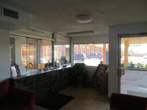 Előcsarnok, Welcome Inn near Dallas Arborétum & Botanikus Kert