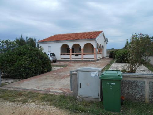  Ferienhaus VIRIC-DS, Unterkunft in Vir