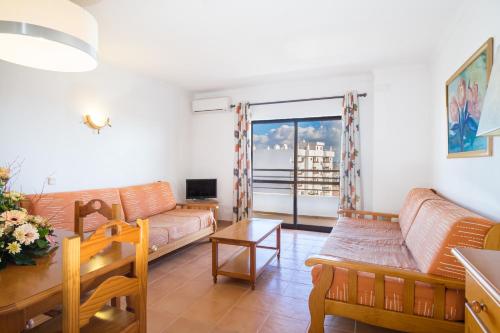 Mirachoro Praia da Rocha in Portimao