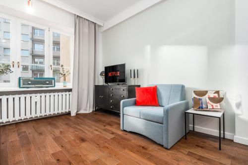 Apartments Monte Carlo Warsaw by Renters - image 4
