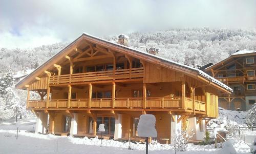 2 bedrooms, 4 beds