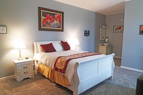 The Inn at Deer Creek Winery - image 6