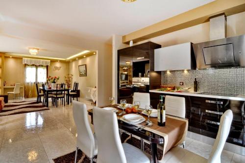 Galini House Sinarades Corfu gîte à louer Kouramádes