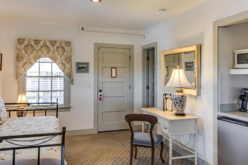 First Colony Inn 4