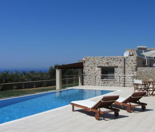 VILLA ASTERAKI private pool, magic sunsets, near Elafonisi - Crete