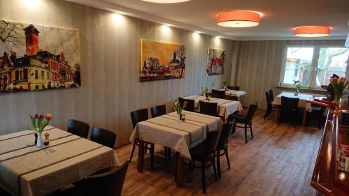 Gasthaus Zur Hecke - image 11