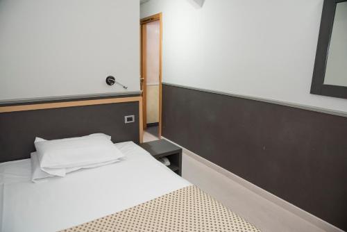 Hotel Corallo - image 3