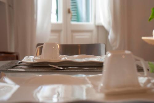 Bea Suites Luxury Rooms - image 12